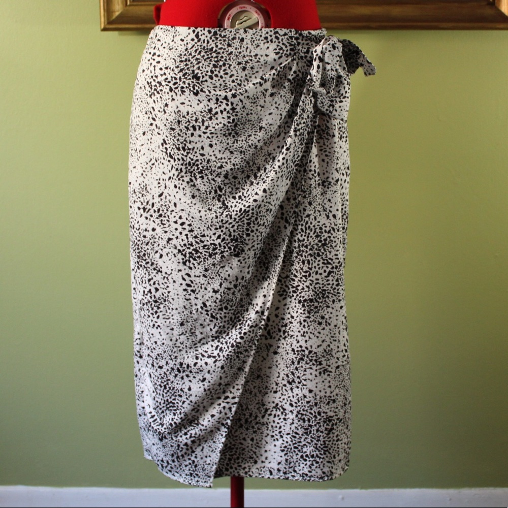 Black Splattered Pencil Skirt